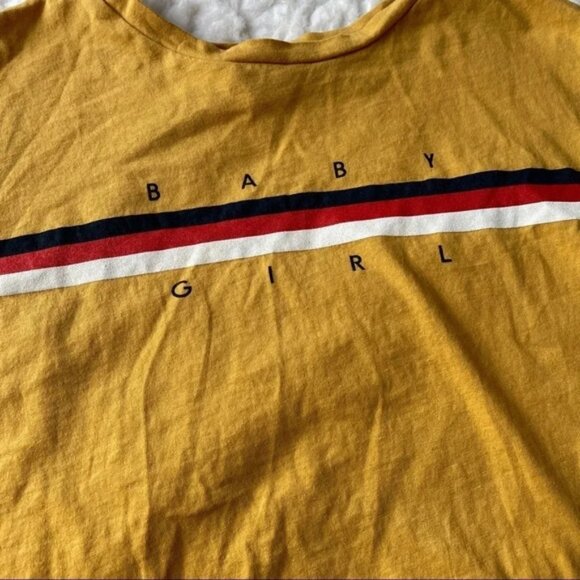 cropped baby girl t-shirt - Picture 5 of 15